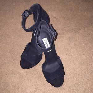 Steve Madden Black Heels.